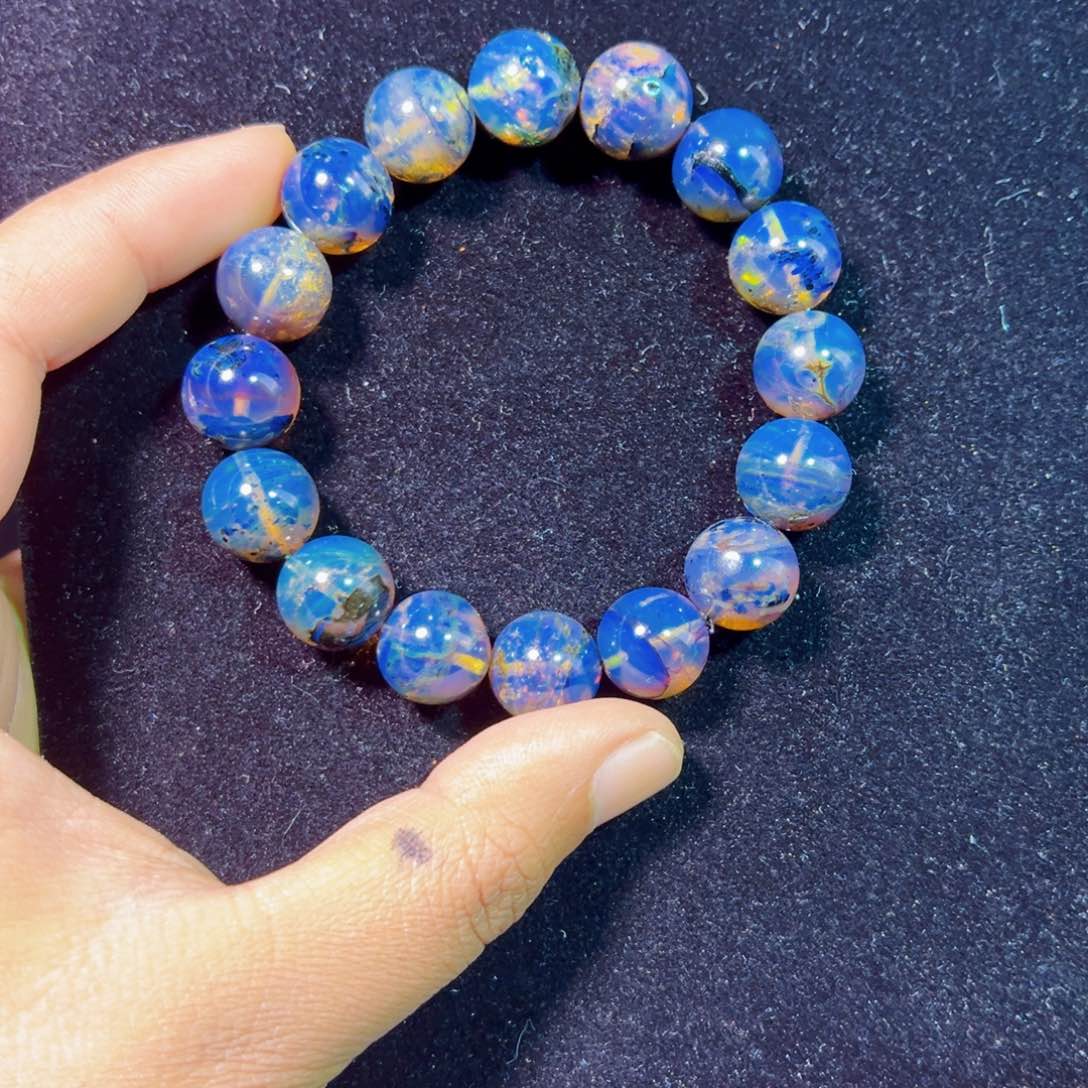 琥珀裸石未镶嵌琥珀