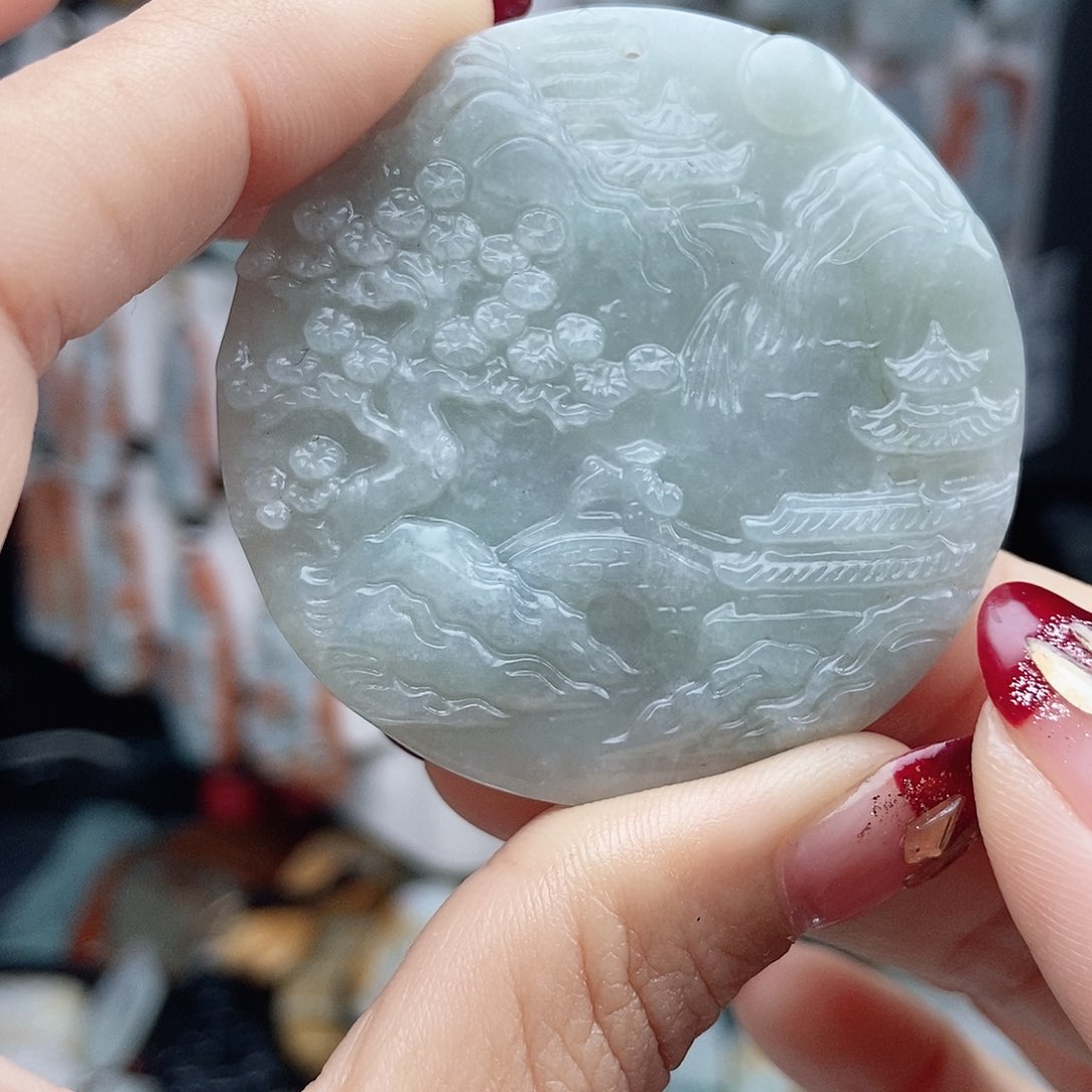 翡翠颈饰14K金镶嵌翡翠