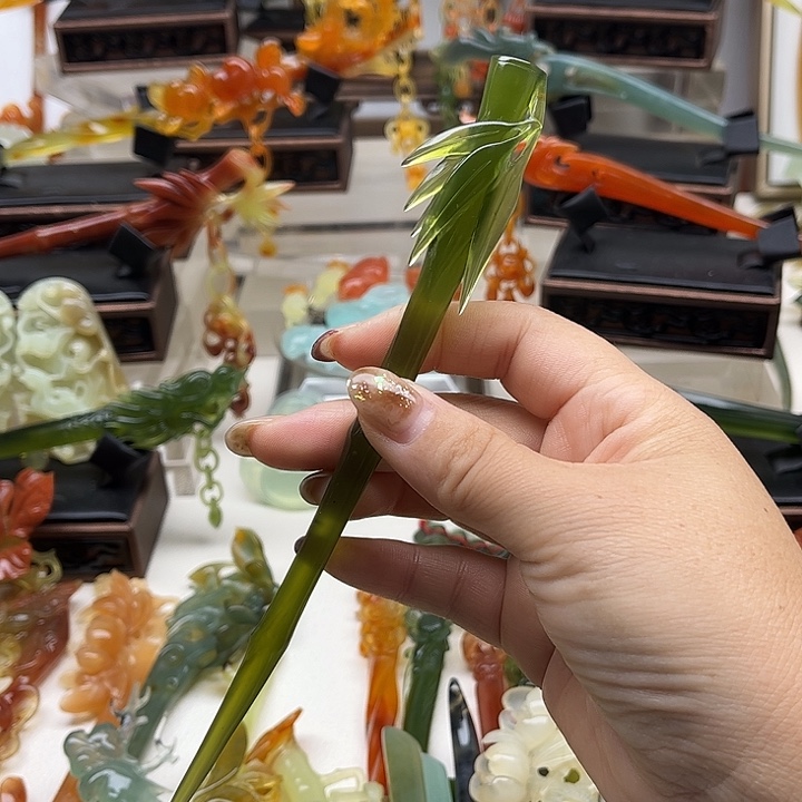 蛇纹石玉岫玉发簪未镶嵌莲*