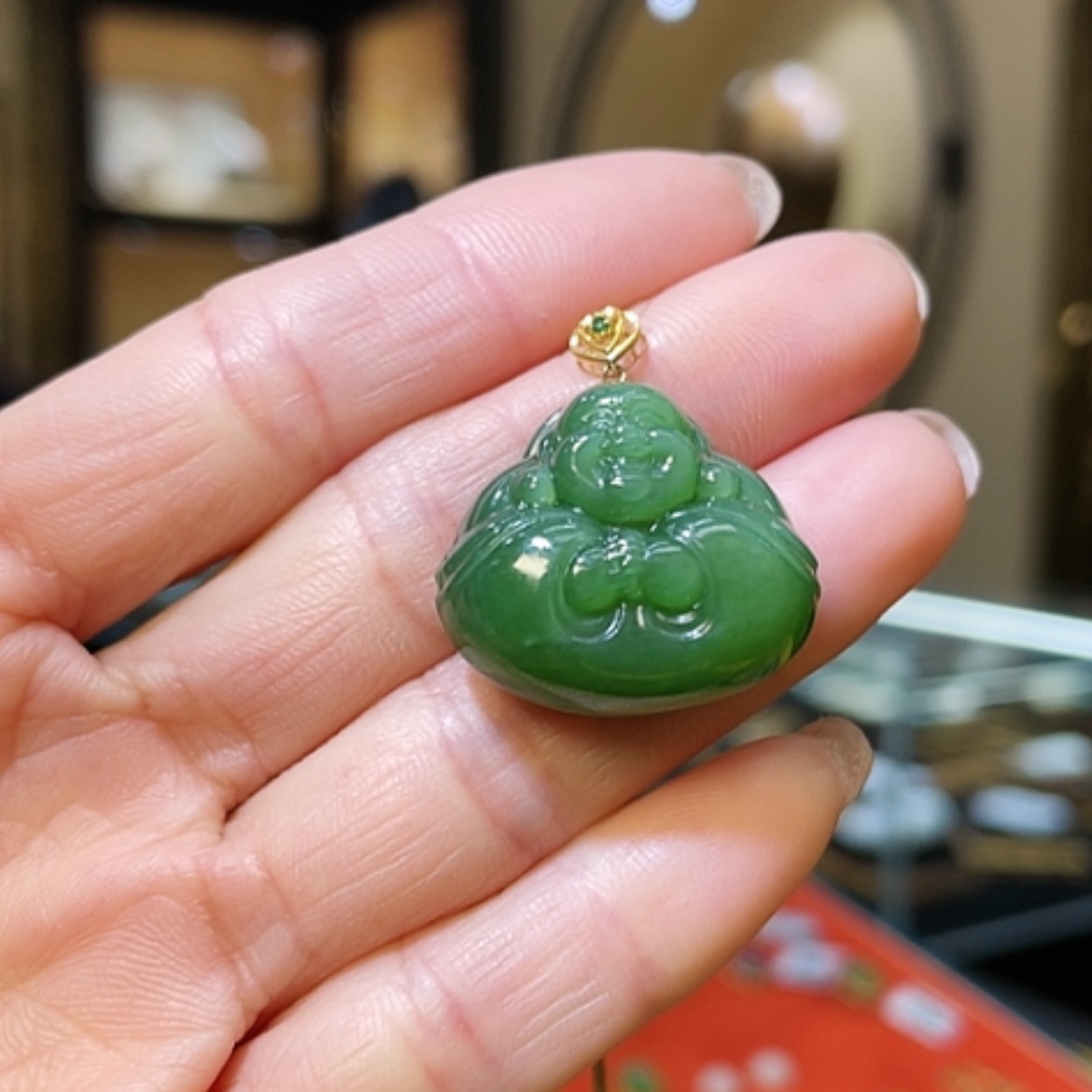 【闪购商品】和田玉颈饰18K金镶嵌抱抱佛