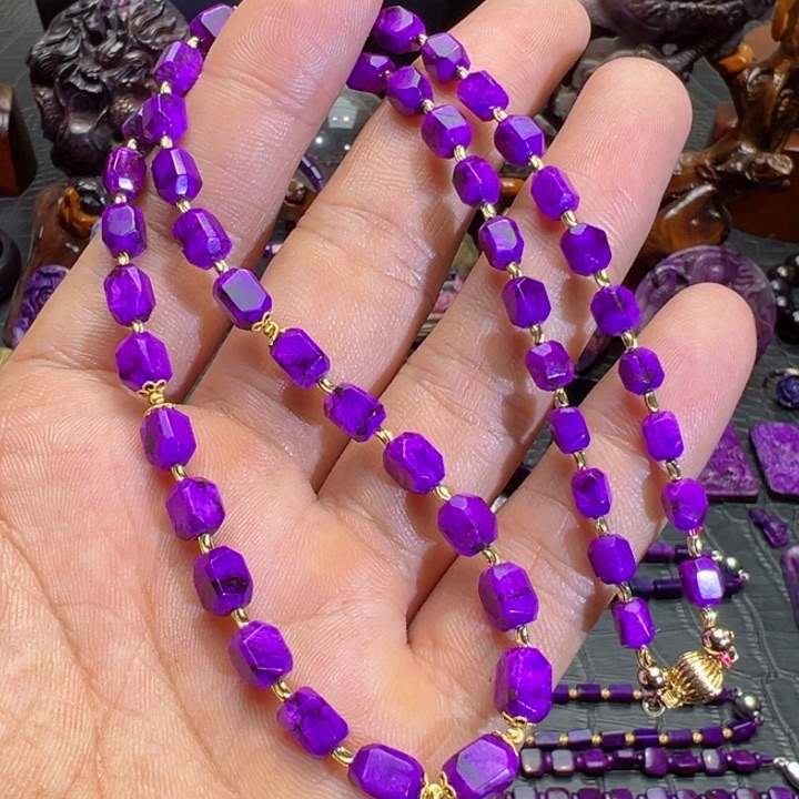 苏纪石（舒俱来）项链18K金镶嵌