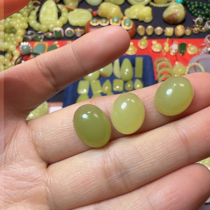 和田玉颈饰未镶嵌拍一发一多样性发