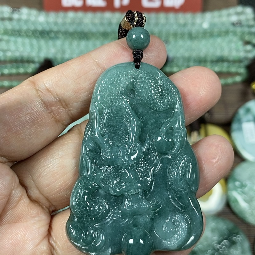 【闪购商品】翡翠颈饰未镶嵌玉吊坠翡翠玉大款厚装随性龙牌