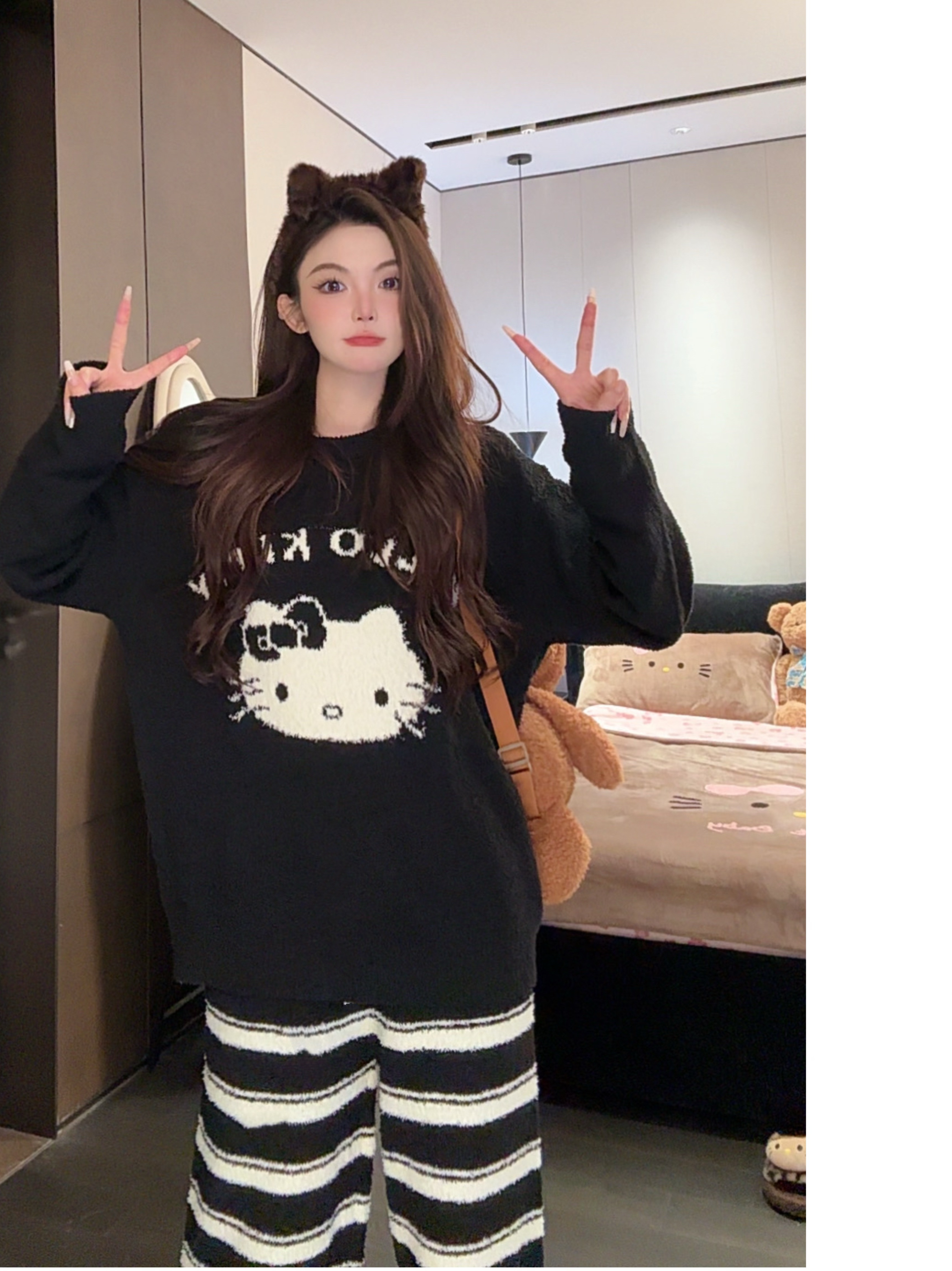 黑色kitty半边绒睡衣套装女秋冬2025新款软绵绵可外穿加厚家居服