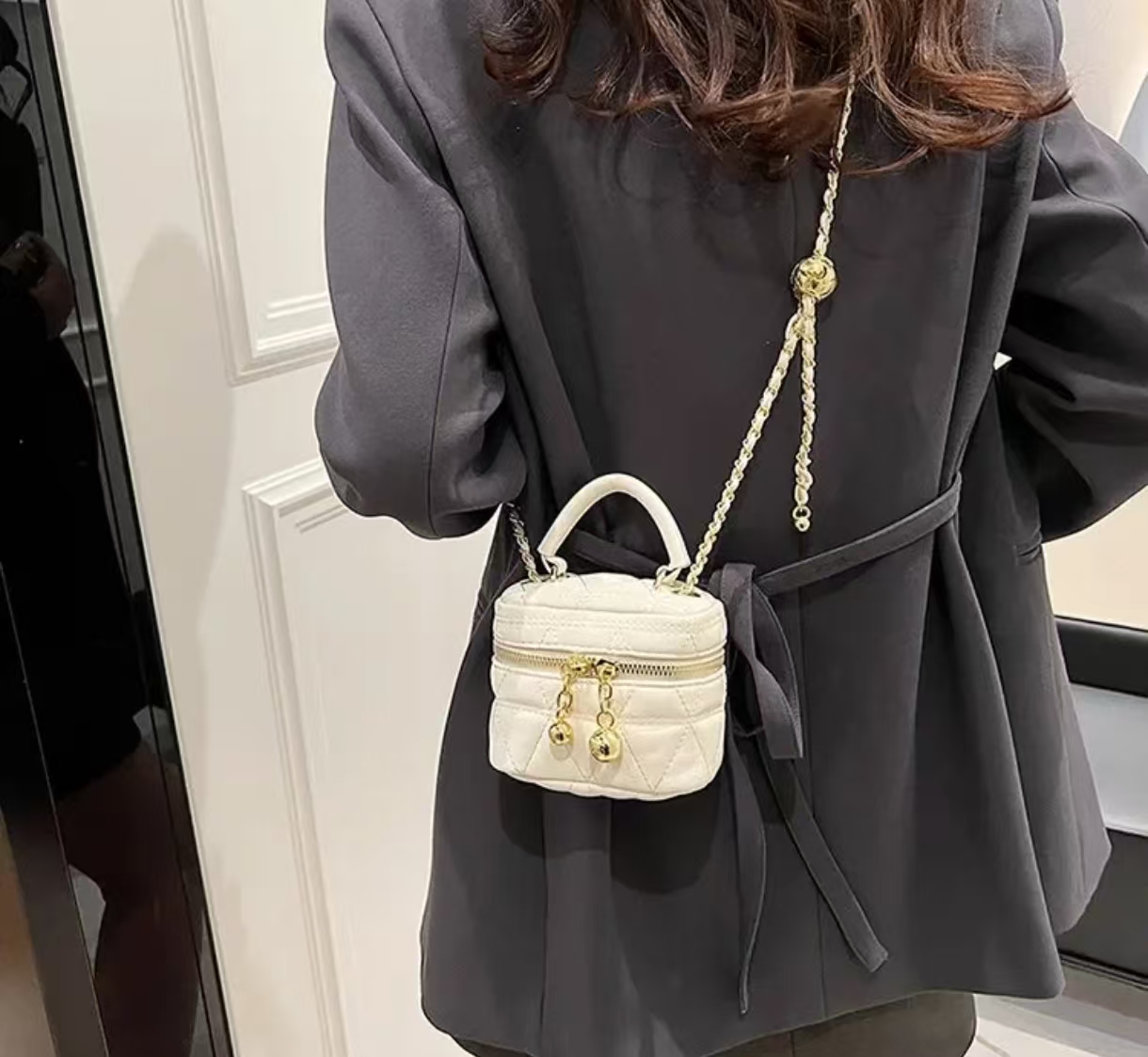 小众绣线链条包女小包包新款潮高级感百搭手提迷你包夏单肩斜挎包