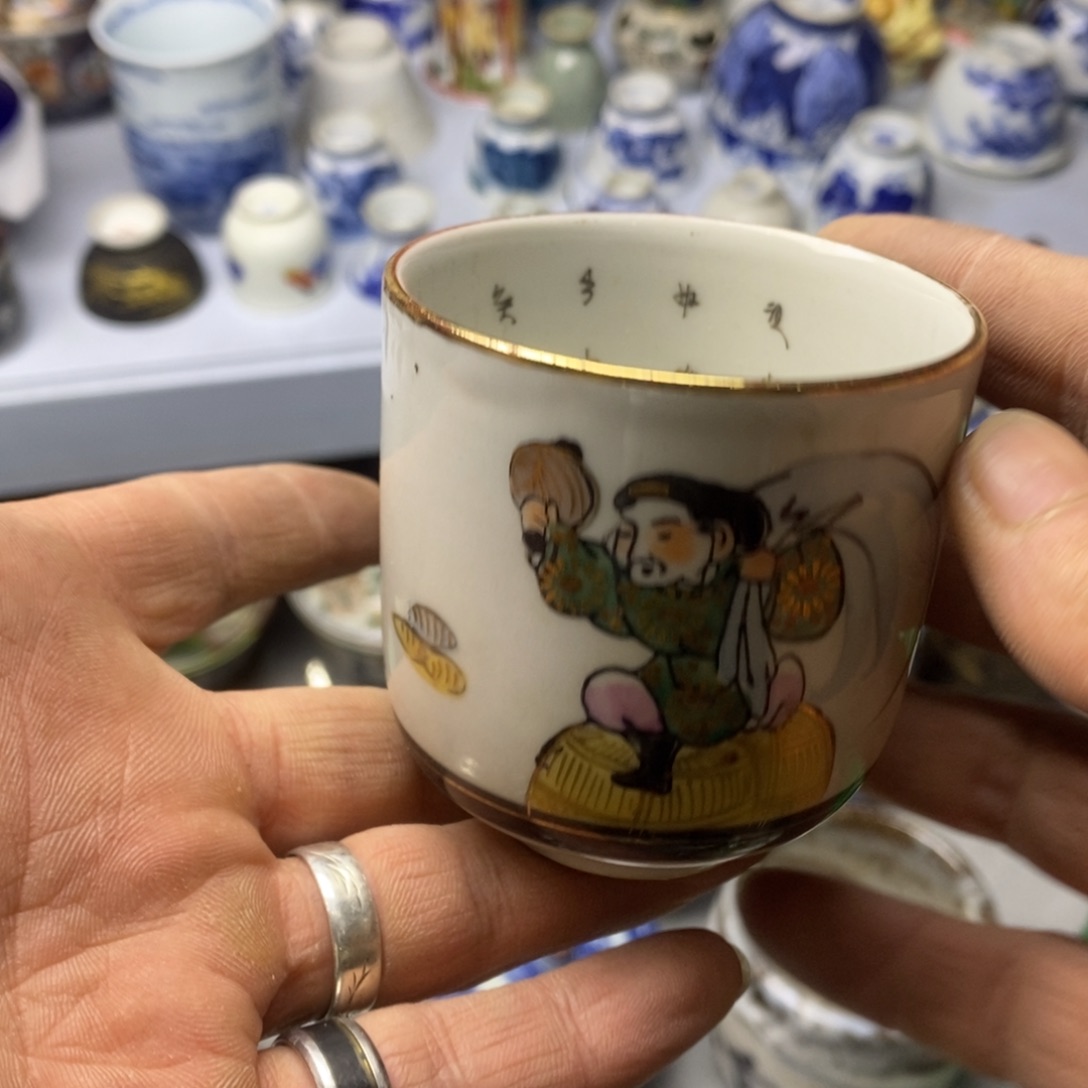 瓷片飞山西路南门西二路中华大