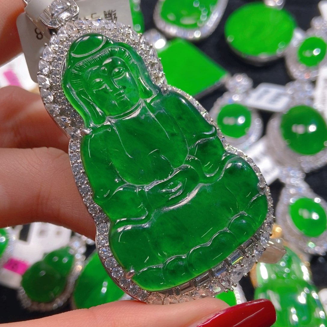 翡翠吊坠(不含链)未镶嵌