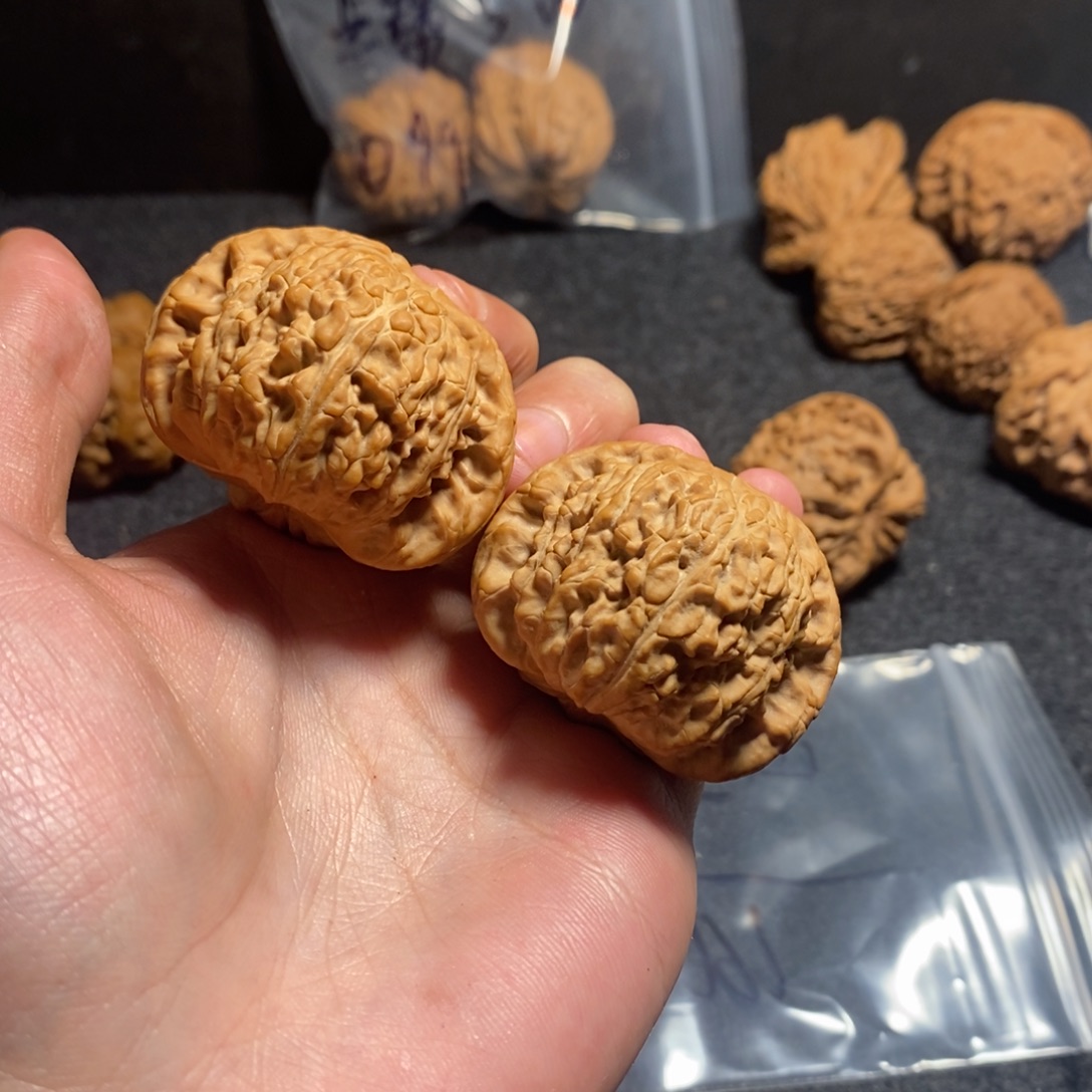 ****丘文玩核桃把件核桃