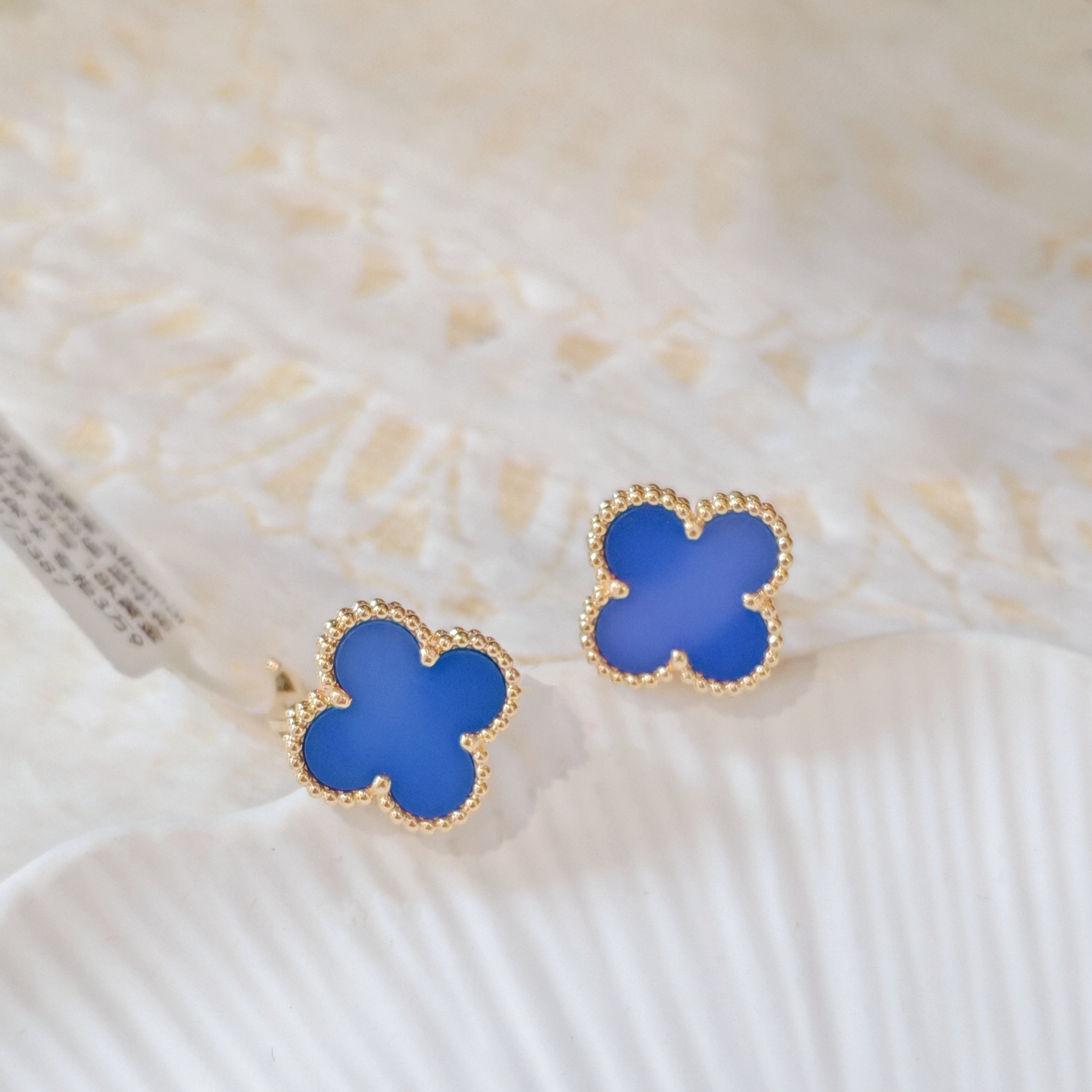 99新 梵克雅宝 vca蓝花耳钉/18k黄金/25年盒证 WM