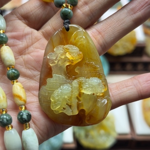 岫玉挂件未镶嵌挂件