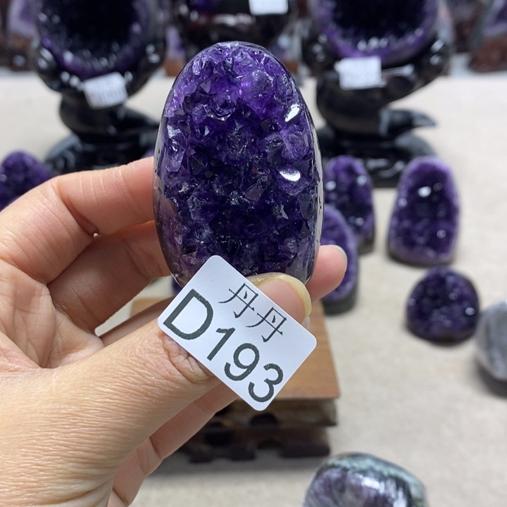 水晶未镶嵌大型摆件（非配饰）