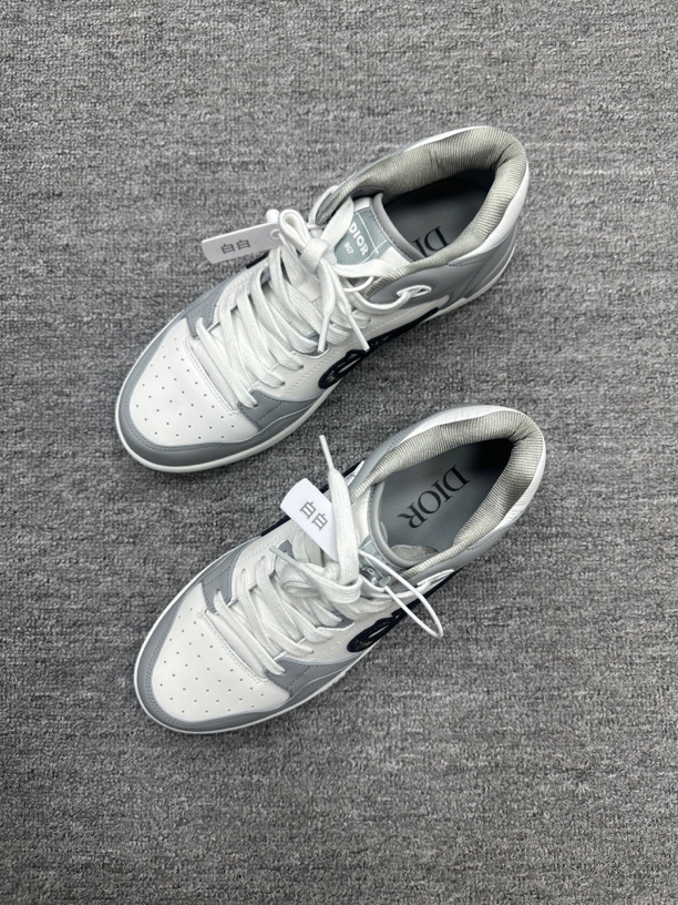 全新未使用 DIOR/迪奥 42 diorb57板鞋 全新