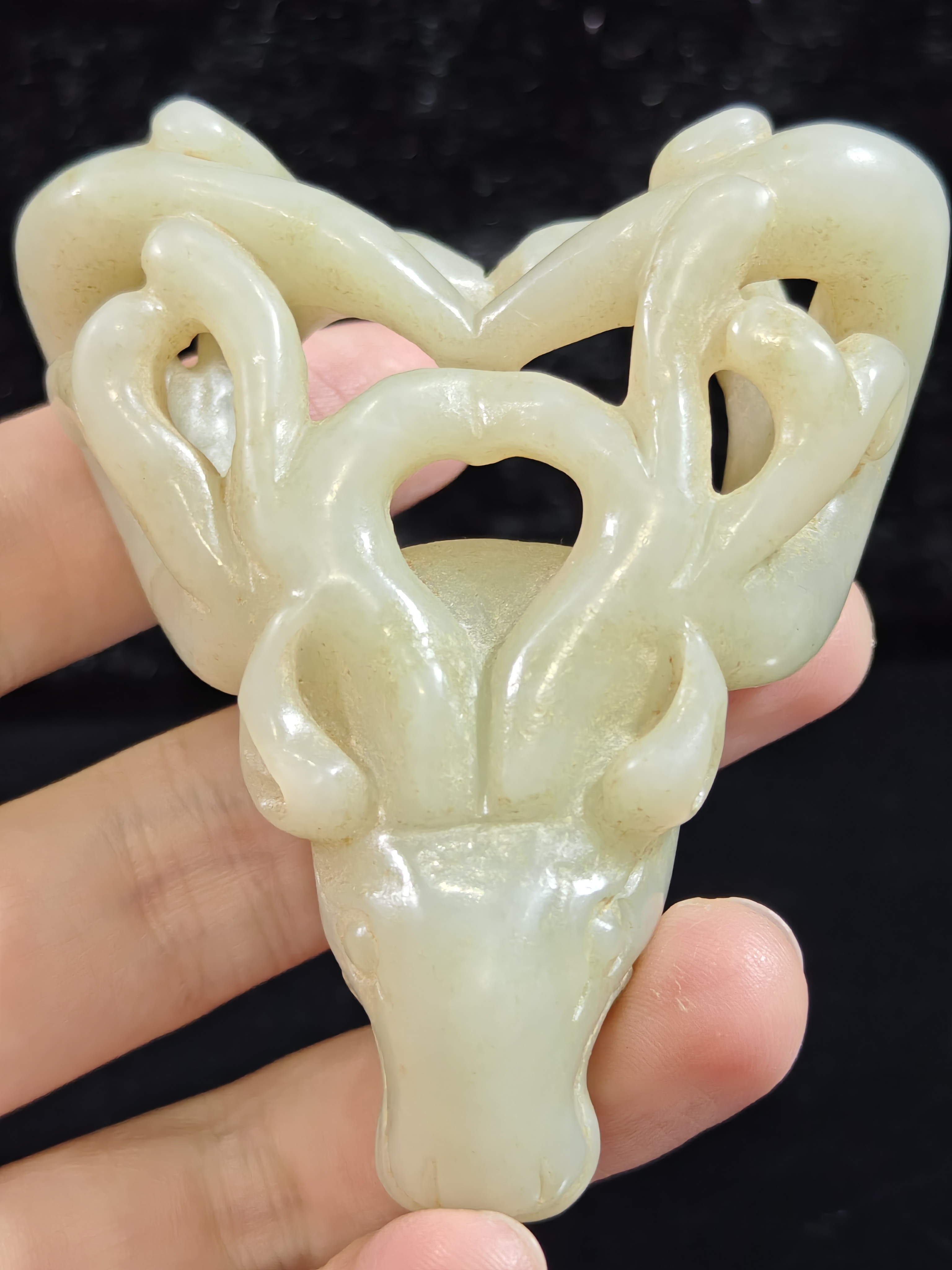 旧藏天然和田玉路路通手把件摆件97克72*60*25mm