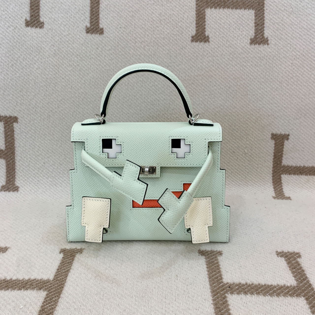 全新未使用 Hermes/爱马仕 kelly doll B e皮 气泡绿 el0204a0 