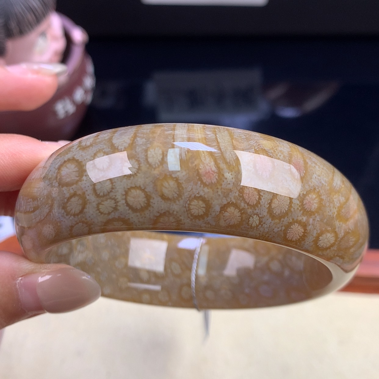 【闪购商品】硅化珊瑚（珊瑚玉）未镶嵌颈饰上新手镯58.5圈（8号）