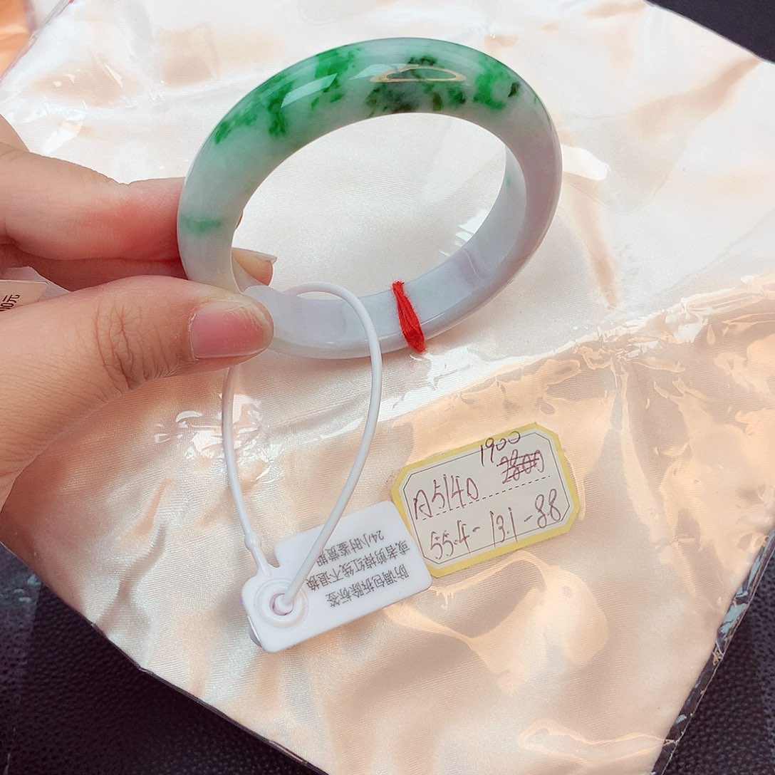 翡翠手镯未镶嵌天然缅甸翡翠A货