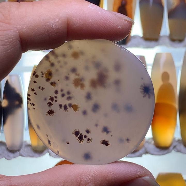 玛瑙/玉髓颈饰未镶嵌170