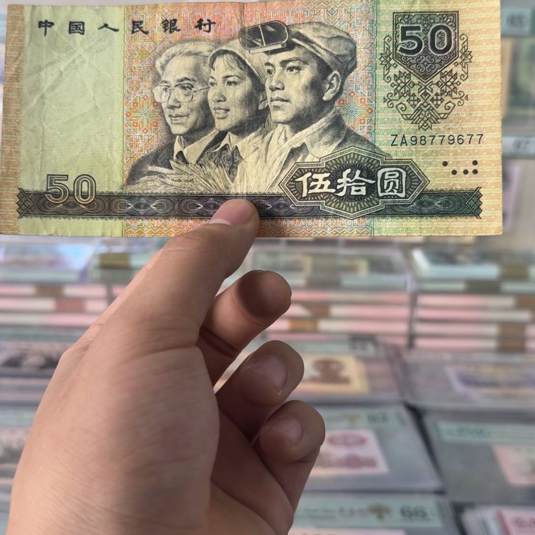 9050。  七成新。便宜福利放漏。