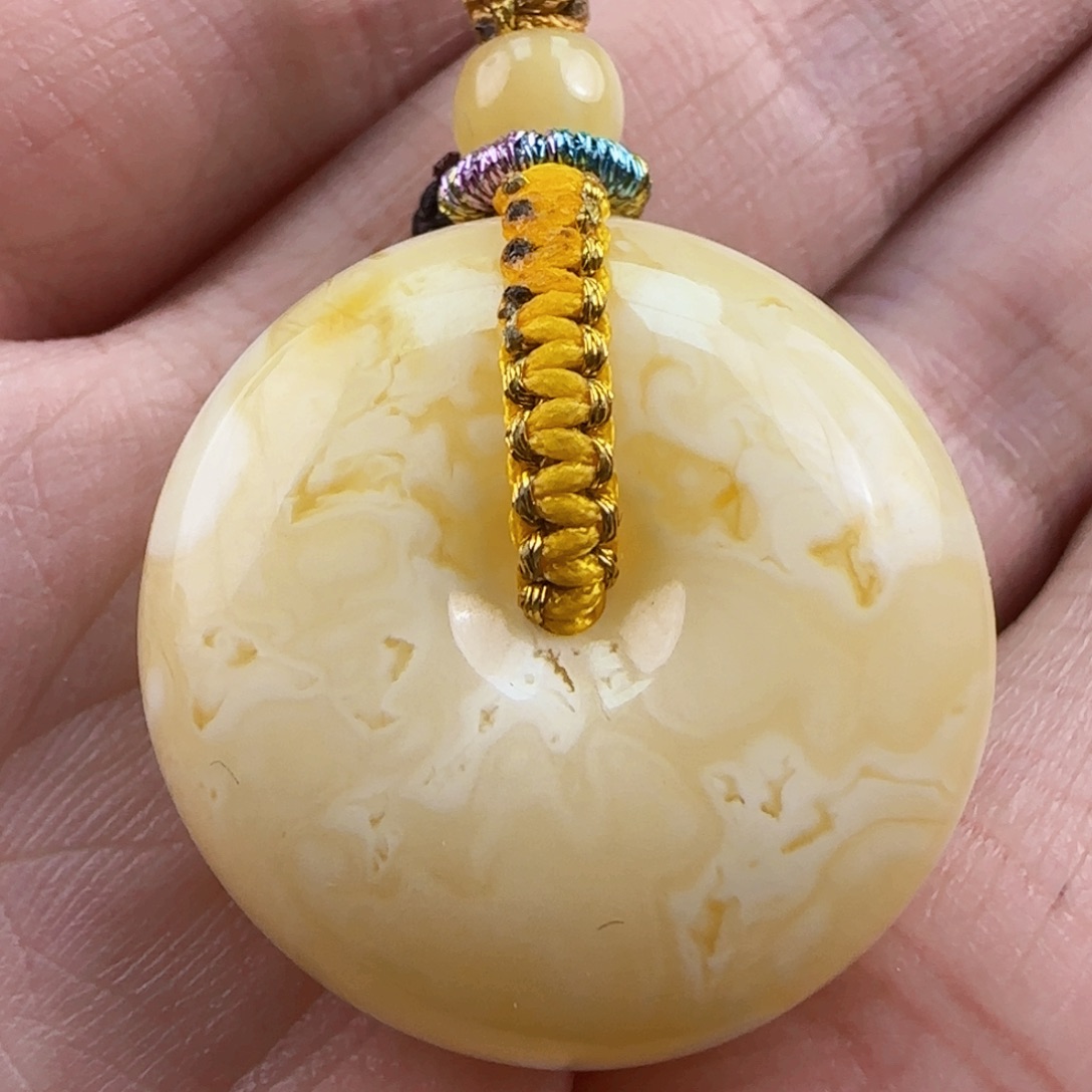琥珀裸石未镶嵌蜜蜡