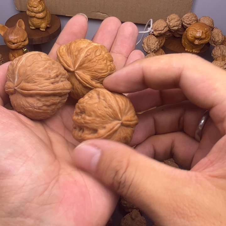 江***2吊坠桃核元宝两棱挂角