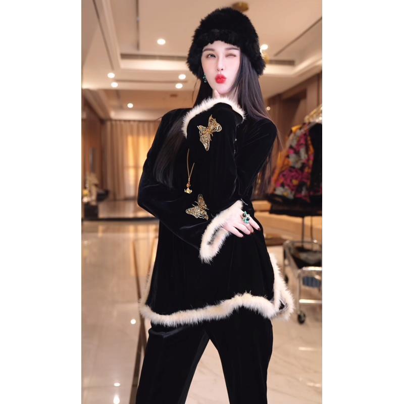 飞儿【蝶绣幽绒】2025早秋新款丝绒拼接水貂毛上衣衬衫