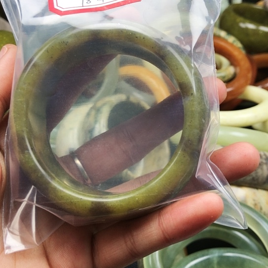 蛇纹石玉手镯未镶嵌湖****6
