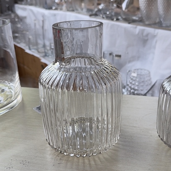 8*22竖条花瓶福利款