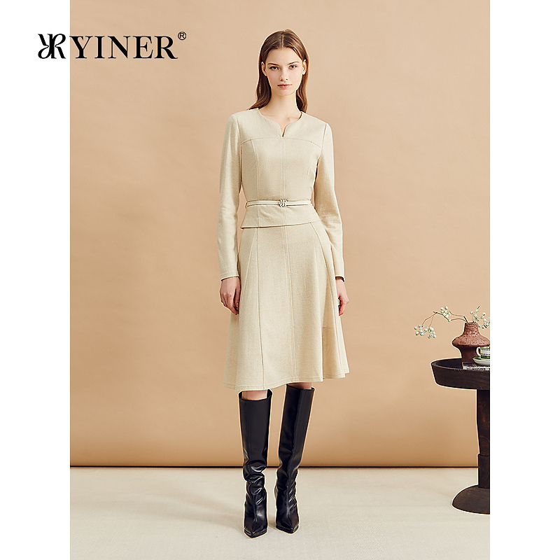 【美丽诺羊毛】YINER音儿专选2025春季新款法式鸡心领X型连衣裙