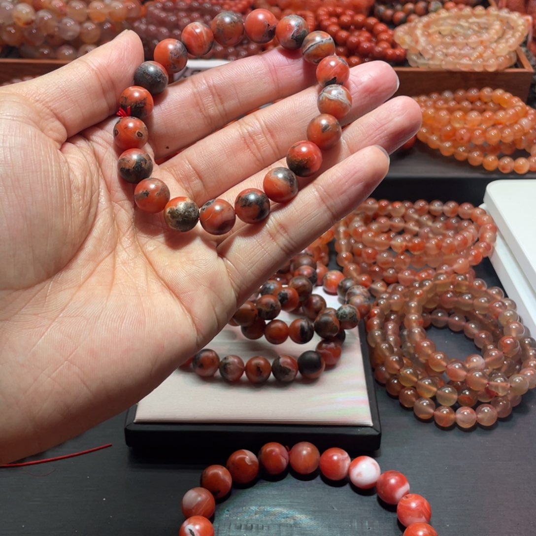 手链未镶嵌南红玛瑙