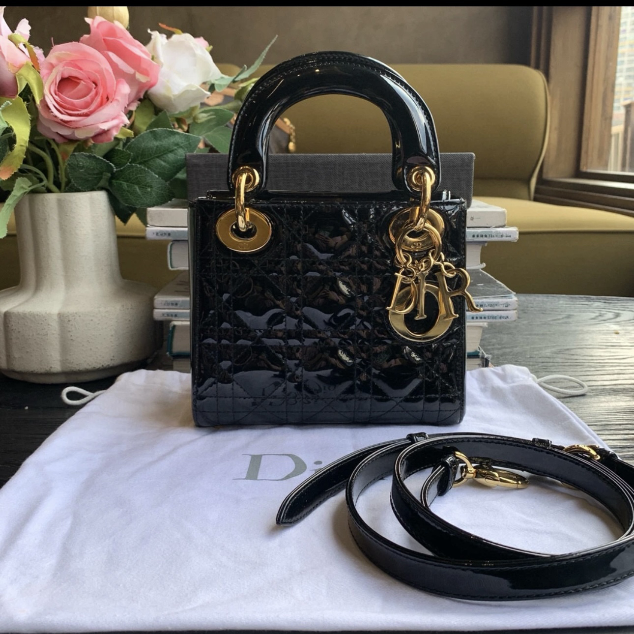 99新 DIOR/迪奥 Dior 三格漆皮黑金戴妃 25060156-02