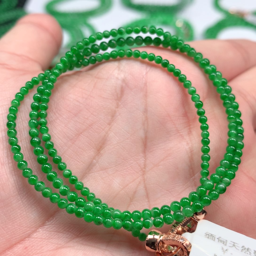 翡翠手链未镶嵌翡翠