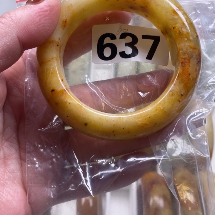 c***鱼蛇纹石玉合金手镯