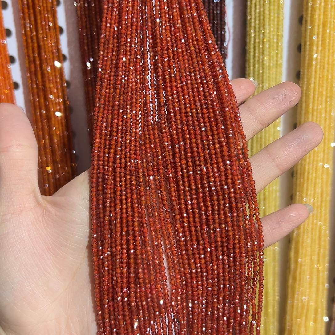 锆石非金属深橘红锆石卡二两条