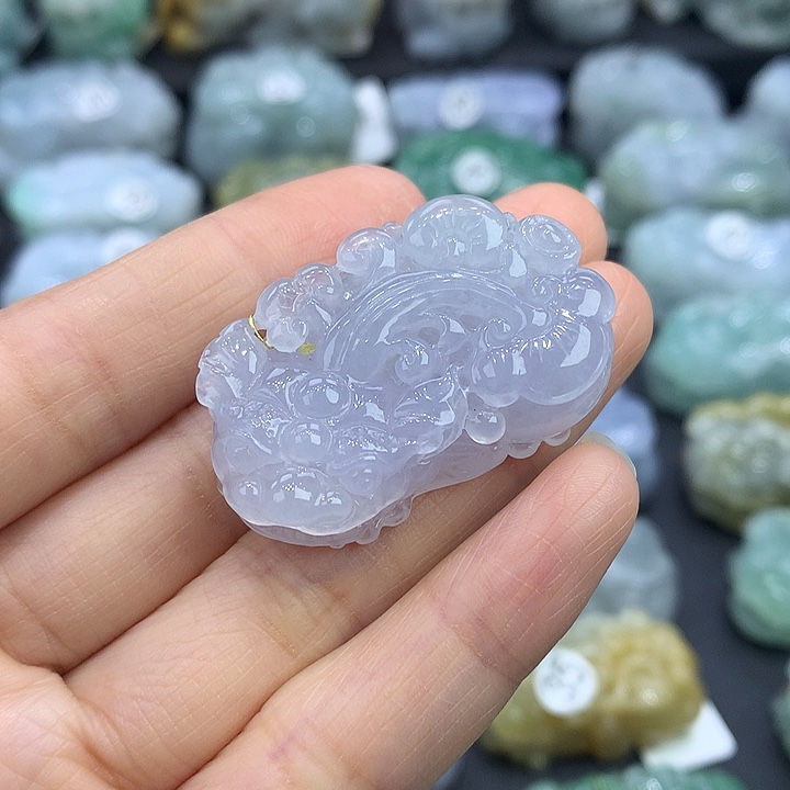 翡翠未镶嵌颈饰天然缅甸翡翠A货貔貅吊坠