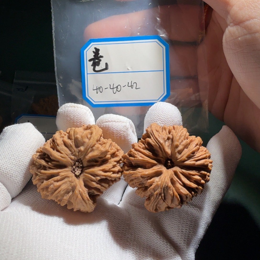 吊坠文玩核桃南疆007