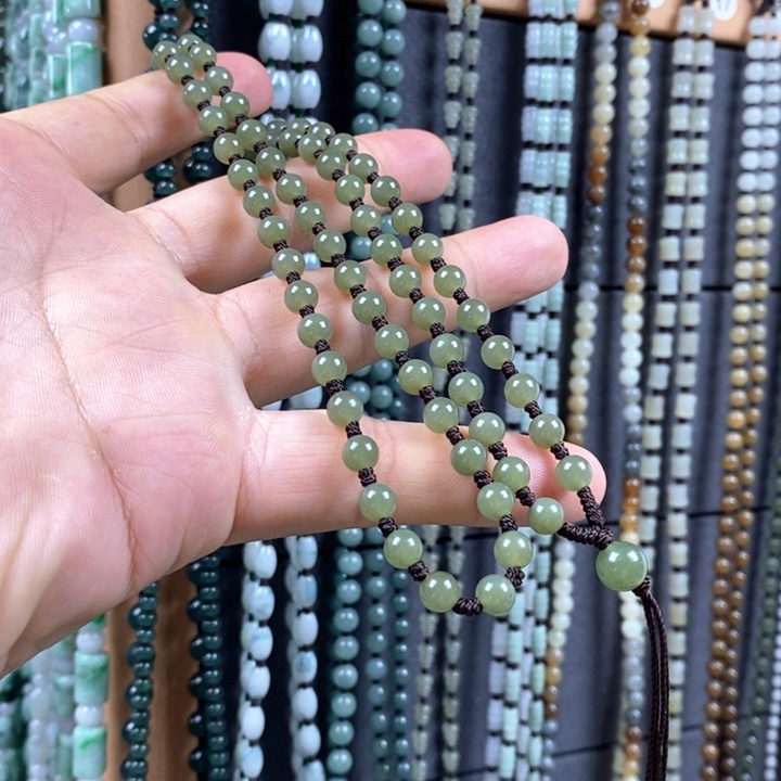 虎***河和田玉未镶嵌项链和田玉圆珠项链