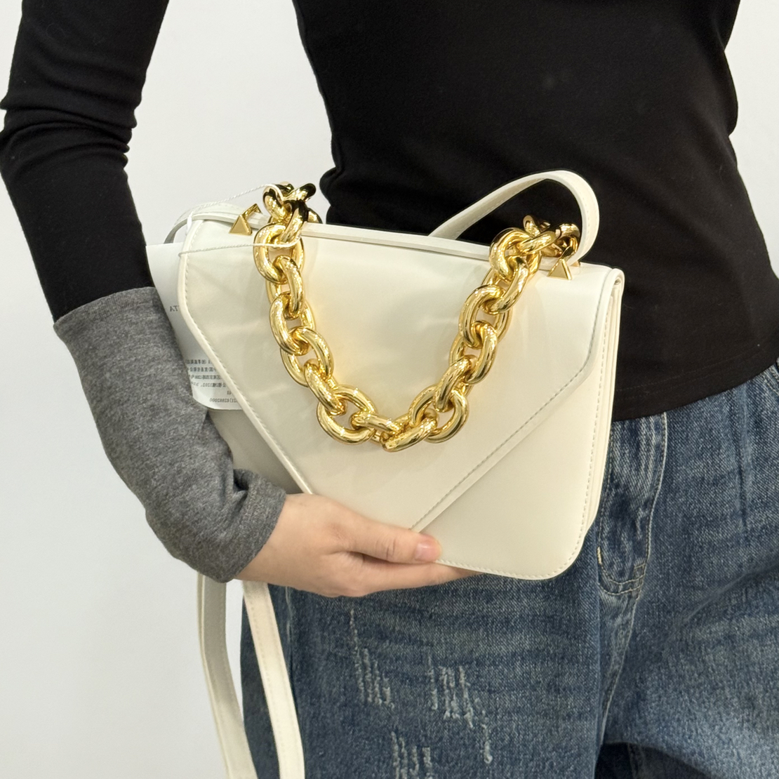 未使用 BOTTEGA VENETA/葆蝶家 白金链条信封包