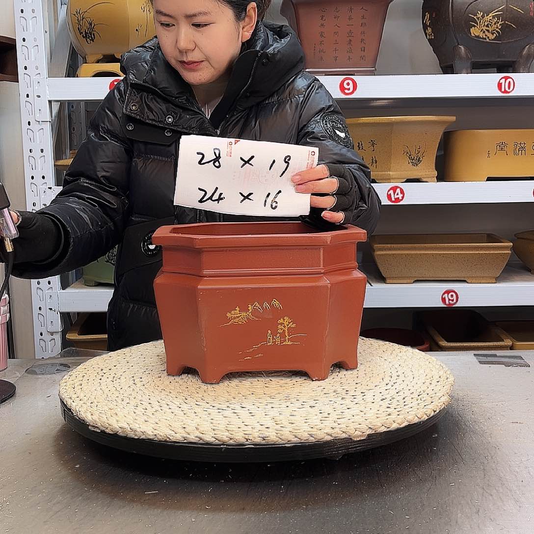 紫砂花盆紫砂花盆