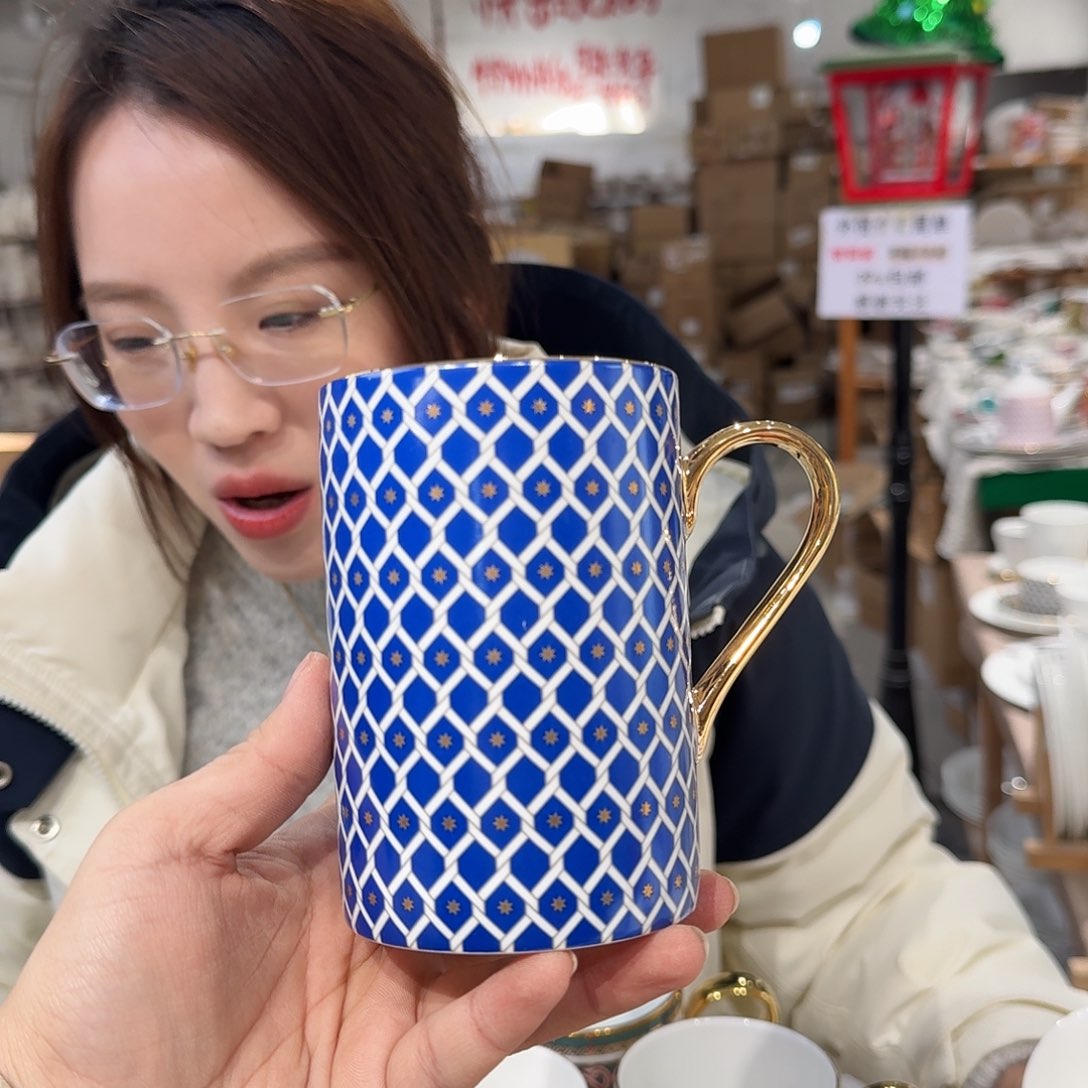 瓷鹅黄原单马克杯一个400ml微瑕