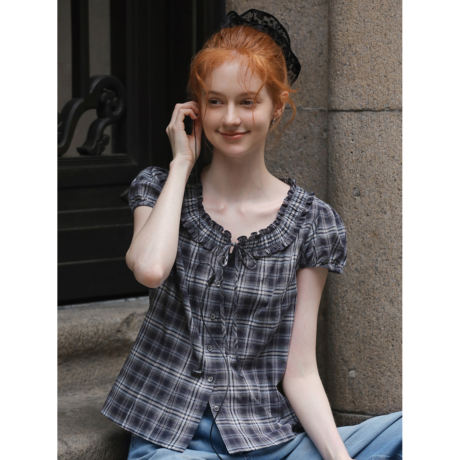 《王雪糕专属》MELLIIY木耳边飘带格纹衬衫短泡泡袖上衣138250214