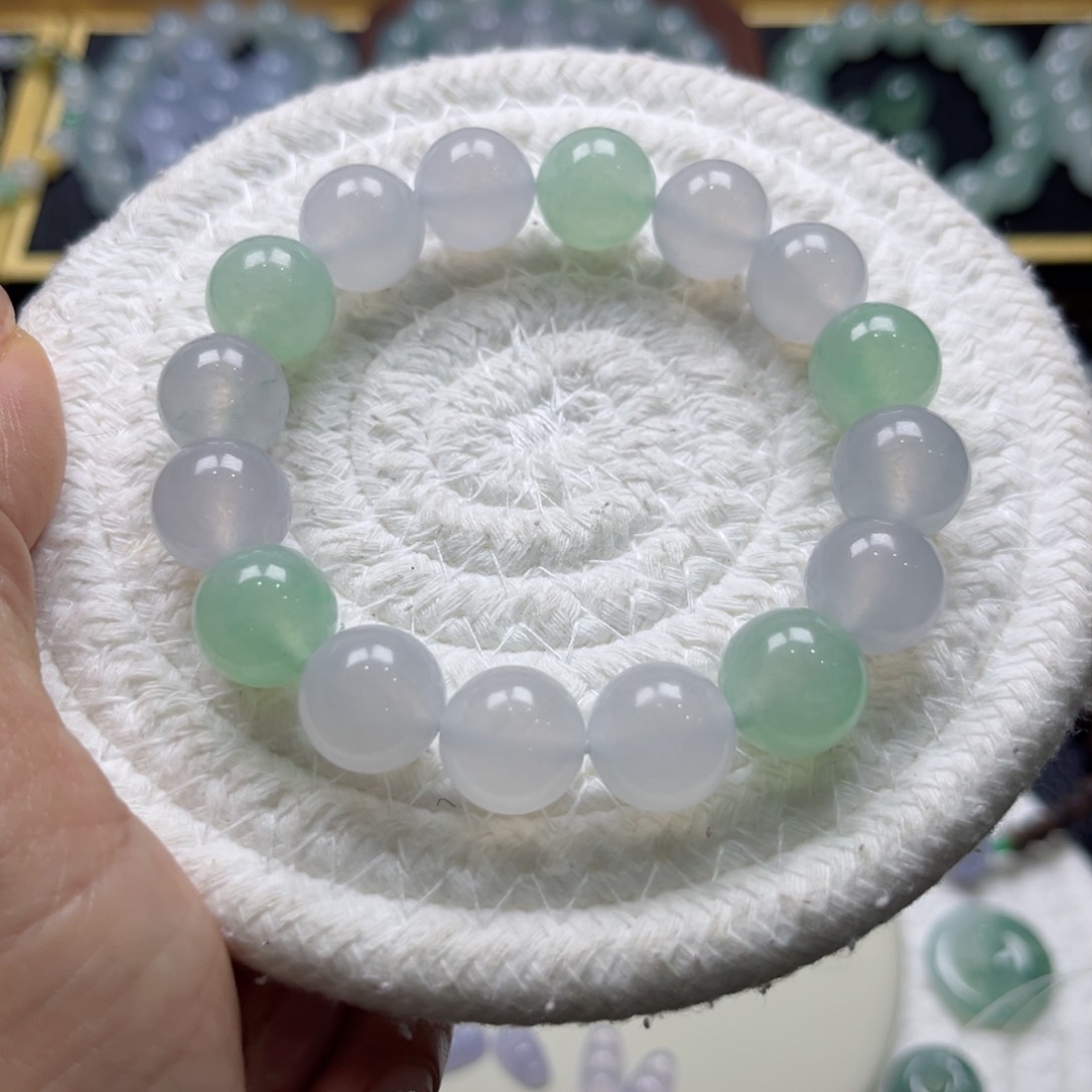 18K金镶嵌翡翠手链翡翠手串