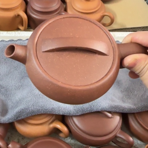 紫砂茶壶浮***思深井紫泥壶180c c