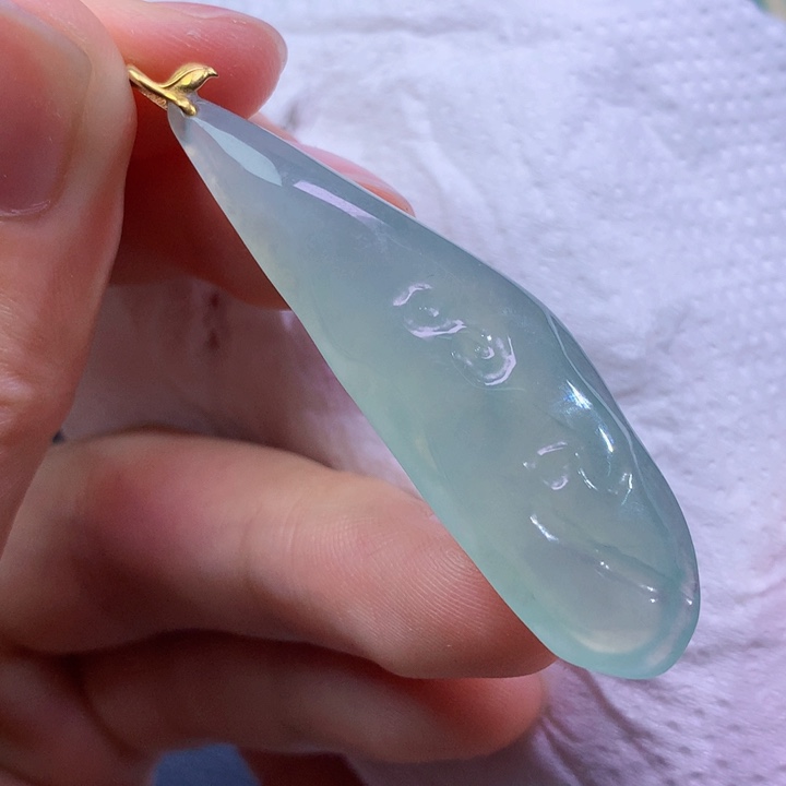 翡翠未镶嵌吊坠(不含链) 7589