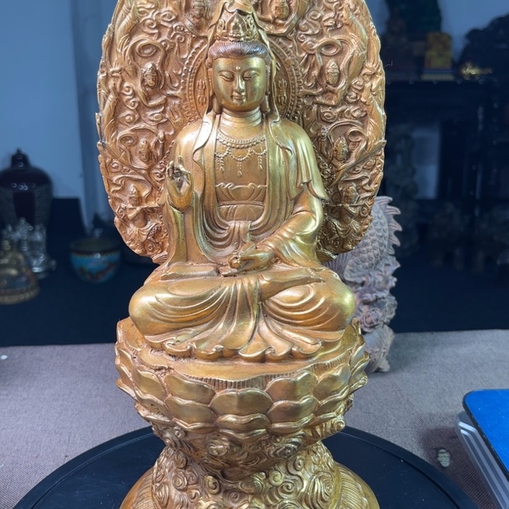 精品摆件工艺品等