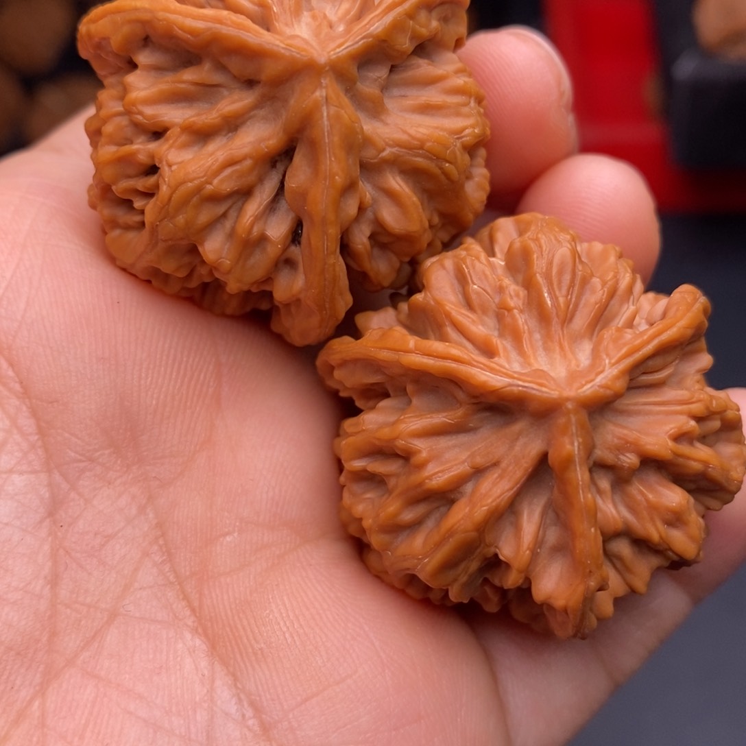 吊坠文玩核桃秦岭野生文玩核桃