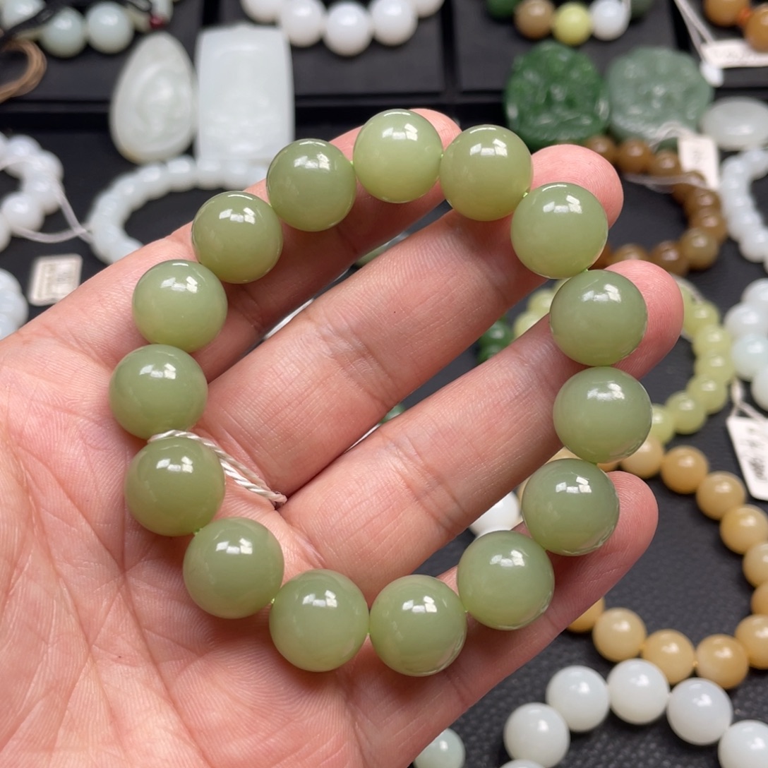 和田玉未镶嵌手链