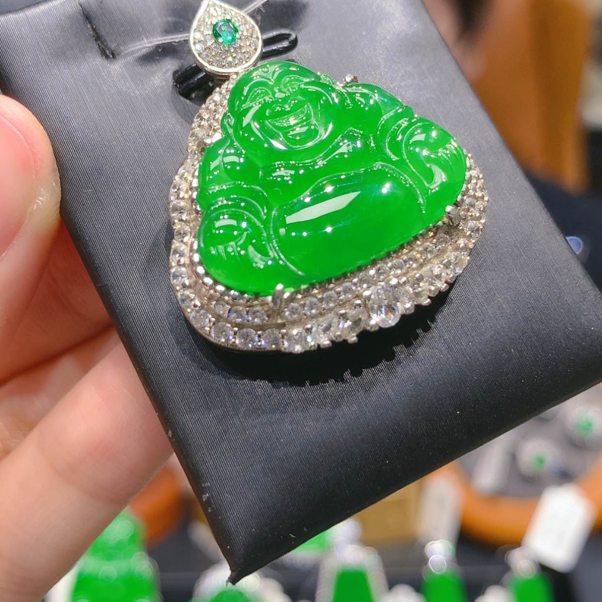 【闪购商品】颈饰银S925镶嵌翡翠4柒姐