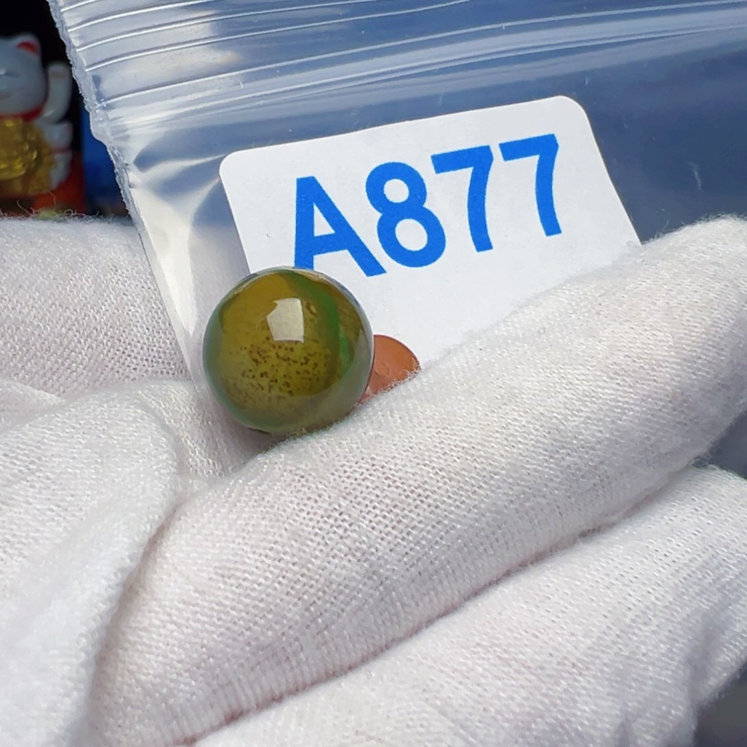 南红玛瑙未镶嵌珠宝奇石