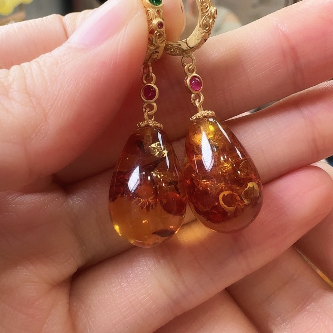 琥珀未镶嵌颈饰耳坠