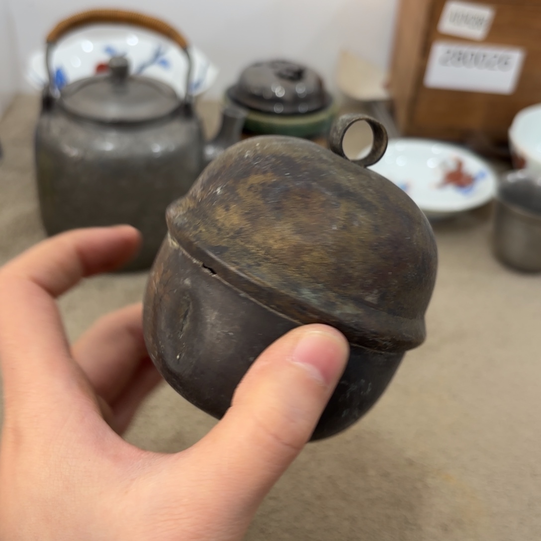 瓷片非常好看漂亮的物品 